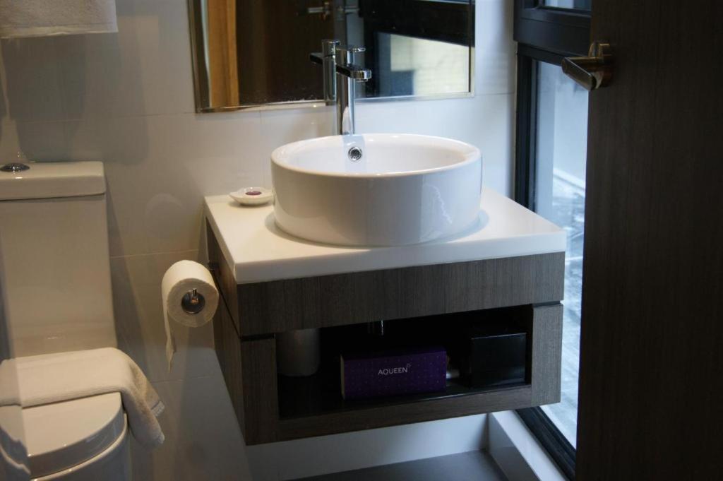 Amrise Hotel Kitchener Singapore Eksteriør bilde